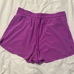 ATHLETA crossroads short